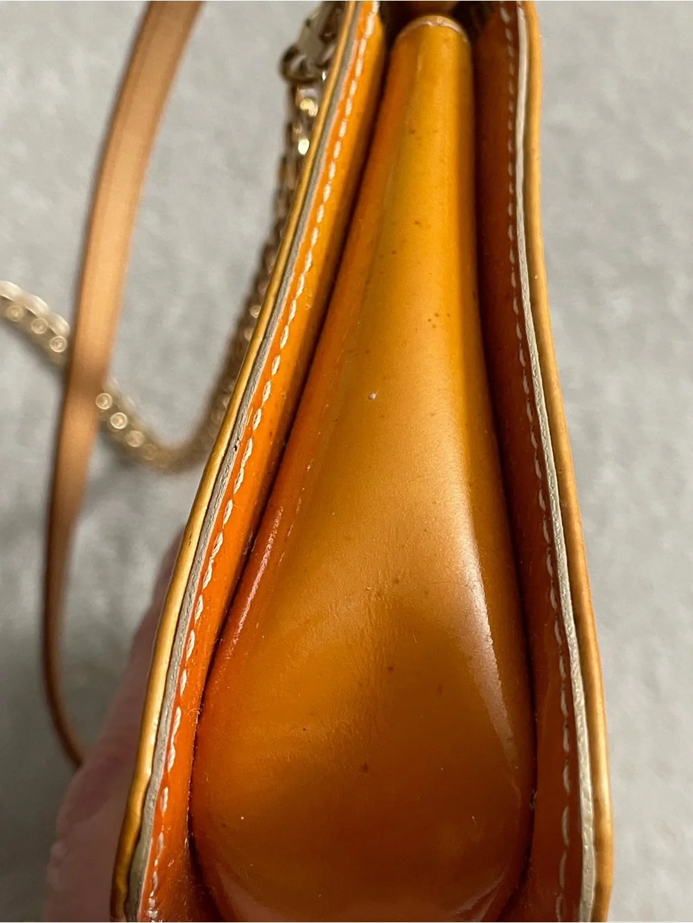 Additional pictures for Louis Vuitton Lexington Vernis Pochette